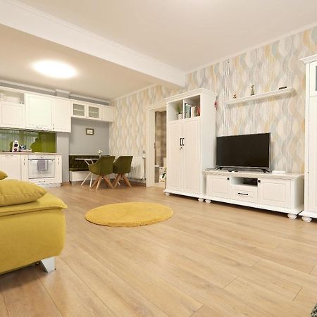 Olivia Studio Oradea Exteriér fotografie